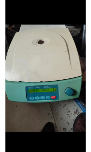 Hettich離心機(jī)無(wú)法制冷時(shí)的冷凝器與蒸發(fā)器檢查